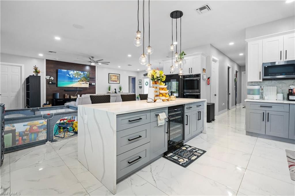 304 Bradley Ave, Lehigh Acres, FL 33974 Photo