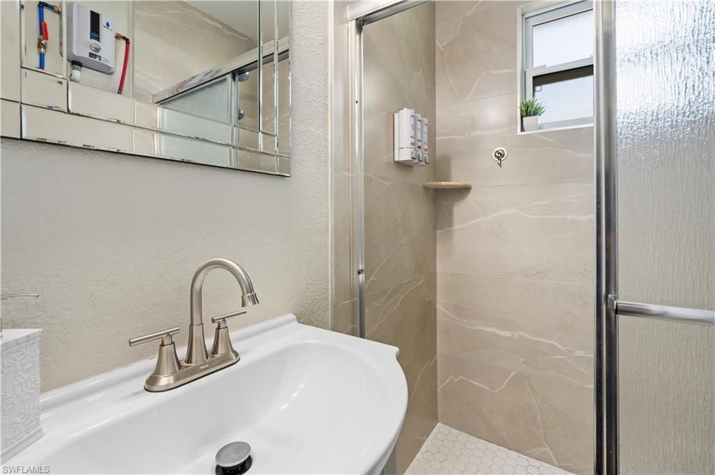 304 Bradley Ave, Lehigh Acres, FL 33974 Photo