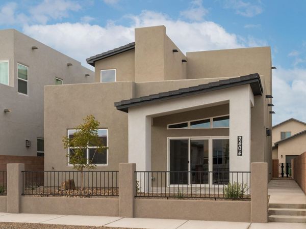 2404 De Kooning Avenue SE, Albuquerque, NM 87105