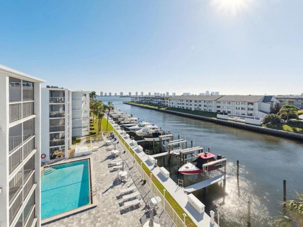 108 Paradise Harbour Boulevard, Unit 107, North Palm Beach, FL 33408