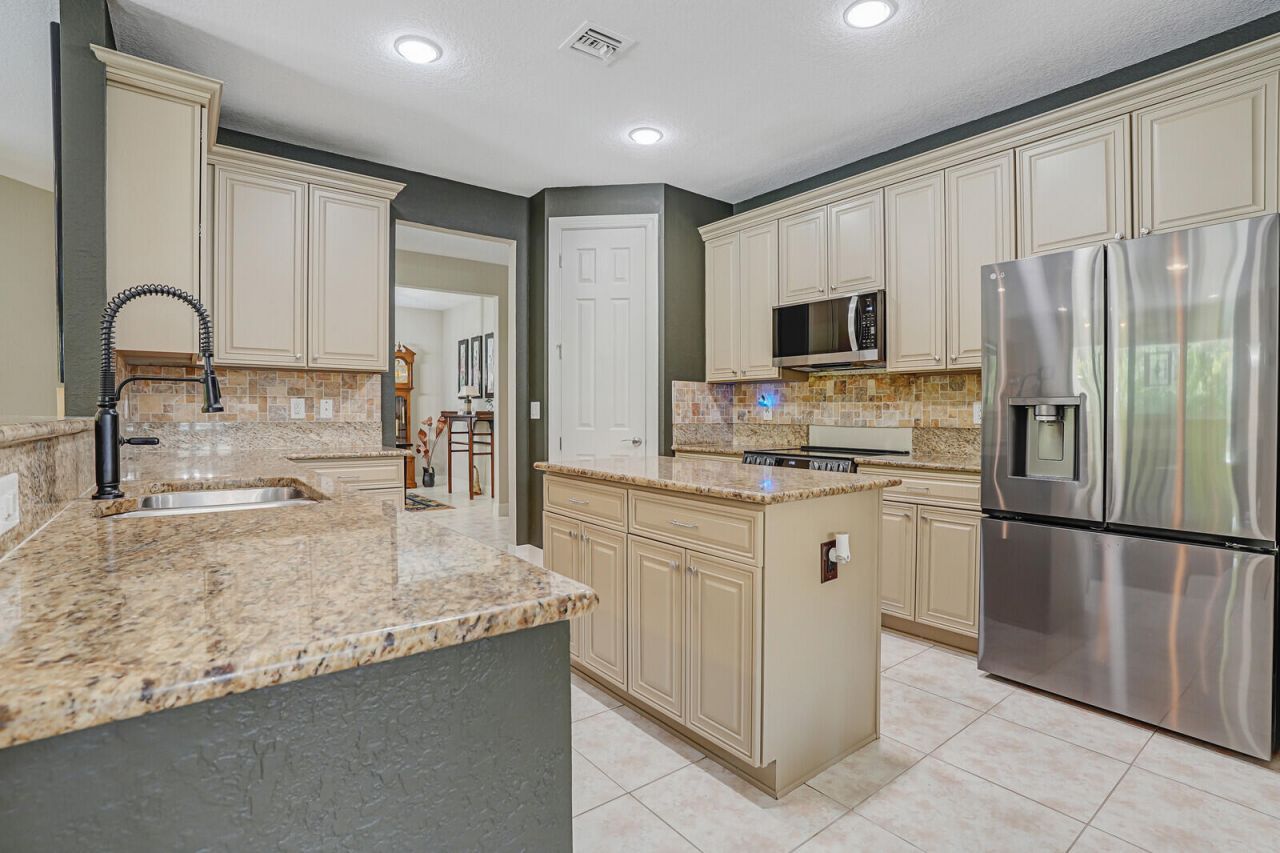 4884 SW Gossamer Circle, Palm City, FL 34990 Photo