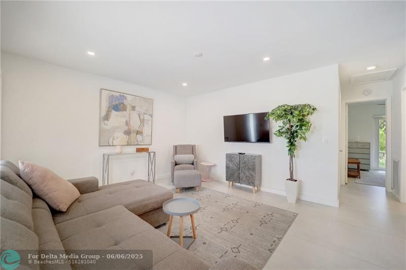 50 NE 30th Court, Wilton Manors, FL 33334 Photo