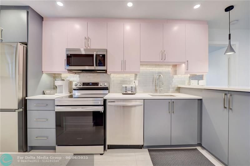 50 NE 30th Court, Wilton Manors, FL 33334 Photo