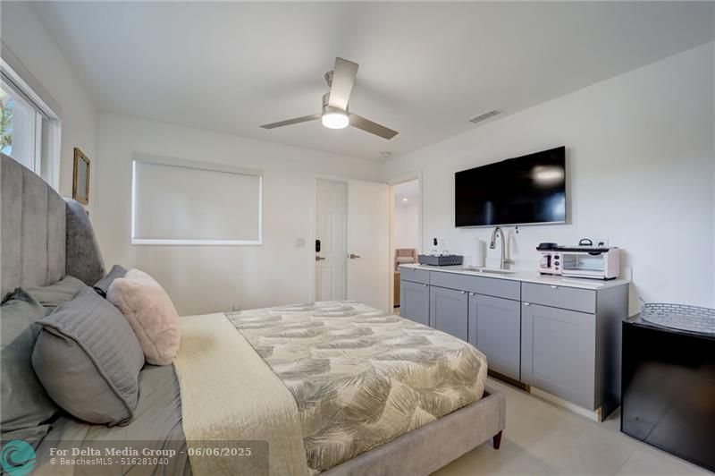 50 NE 30th Court, Wilton Manors, FL 33334 Photo