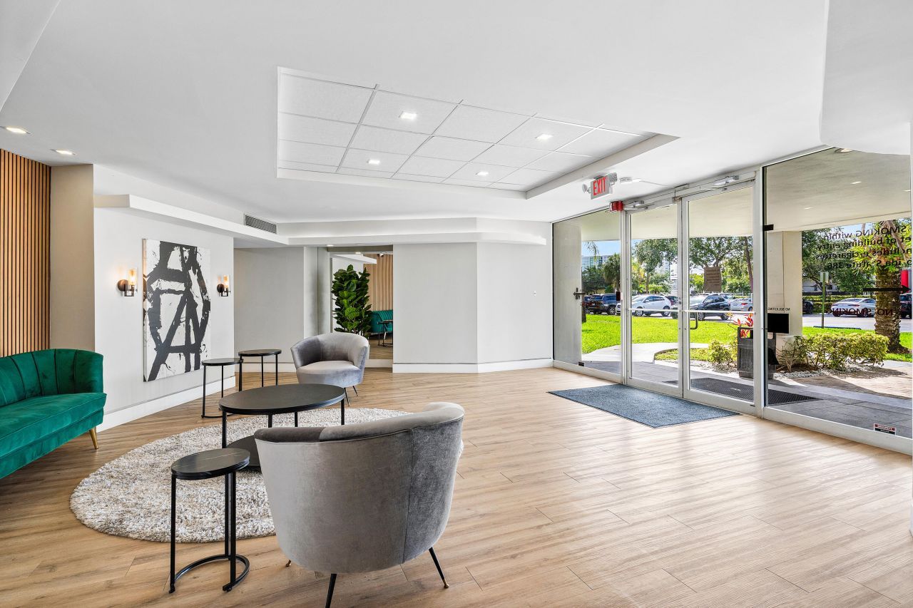 555 SW 12th Avenue, Pompano Beach, FL 33064 Photo