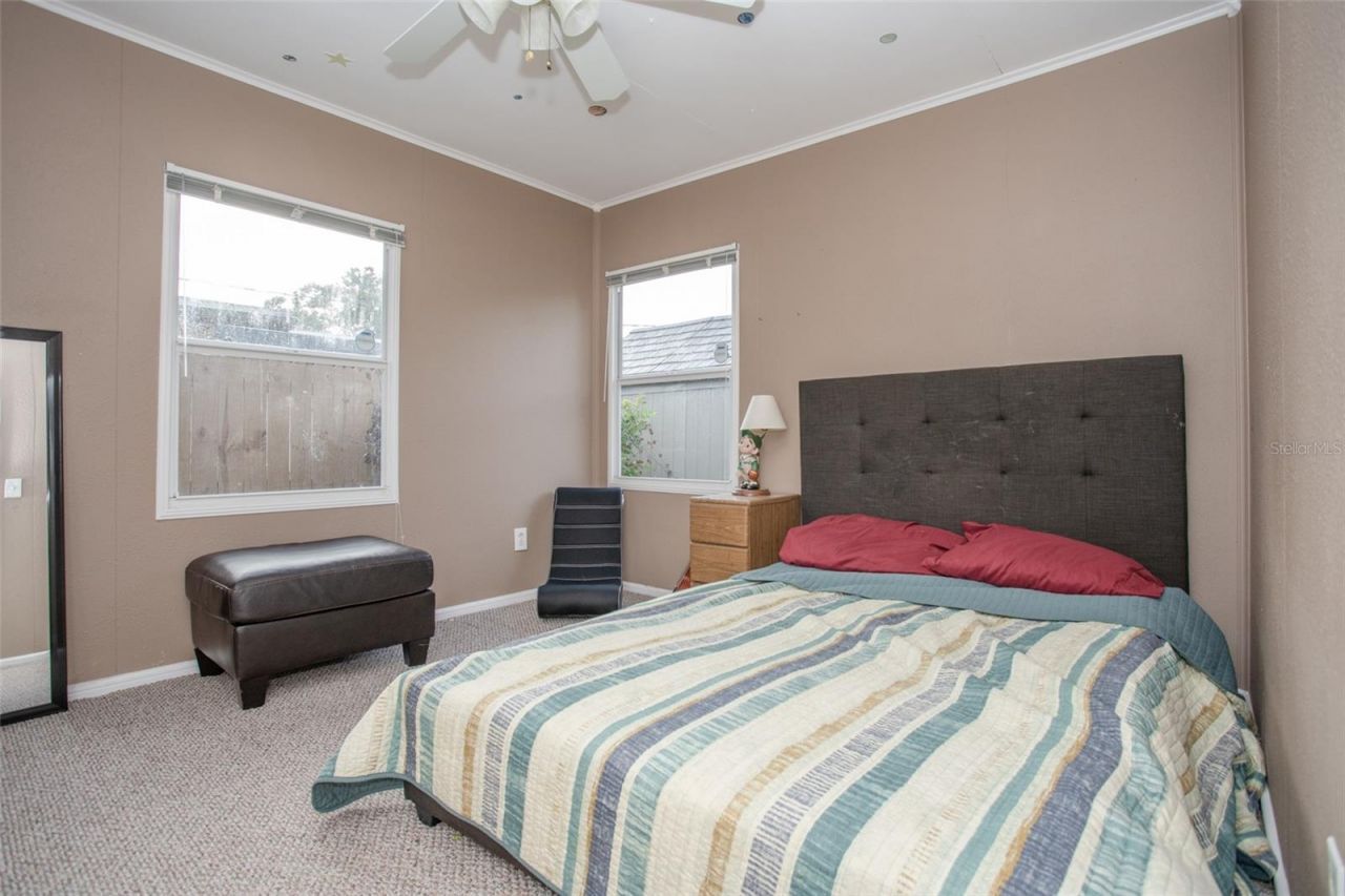 1001 57th Avenue N, Saint Petersburg, FL 33703 Photo