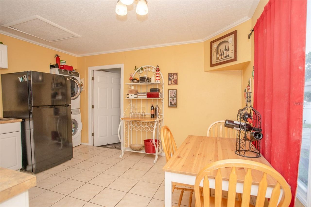 1001 57th Avenue N, Saint Petersburg, FL 33703 Photo