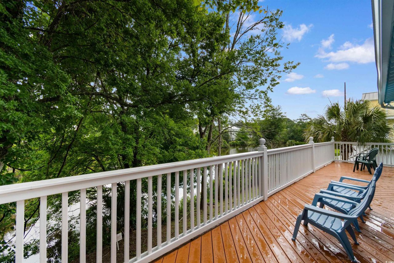 141 Cayman Loop Photo 31