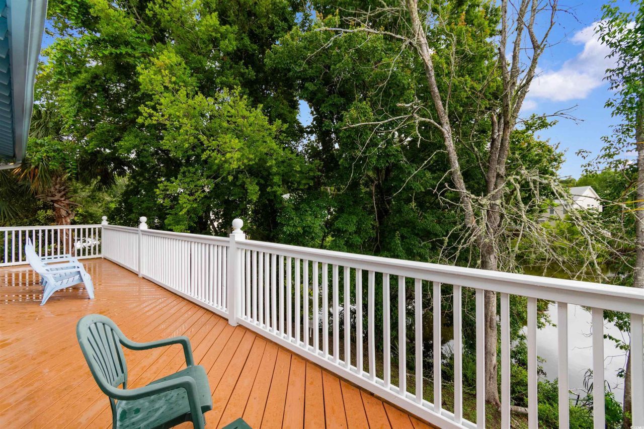 141 Cayman Loop Photo 33