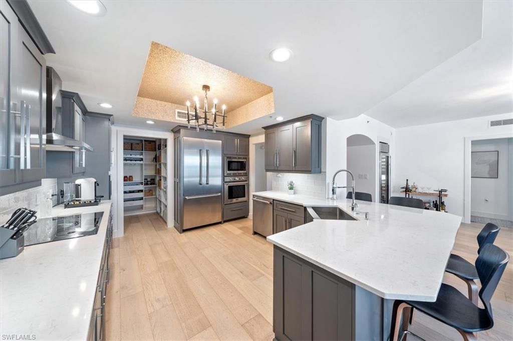 2104 W First St, Unit 1402, Fort Myers, FL 33901 Photo