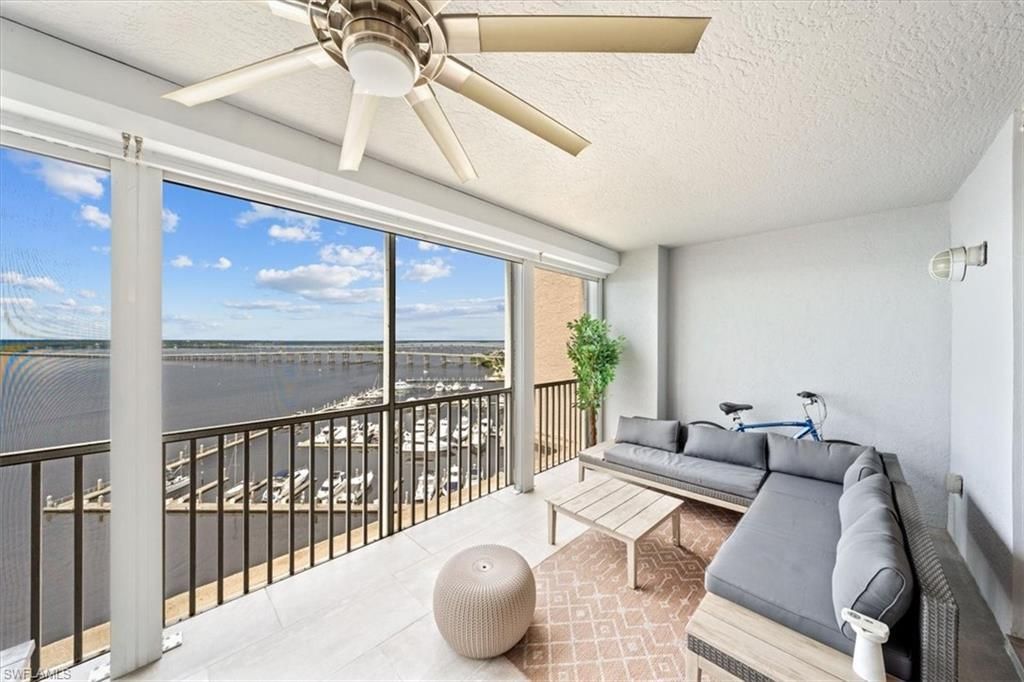 2104 W First St, Unit 1402, Fort Myers, FL 33901 Photo