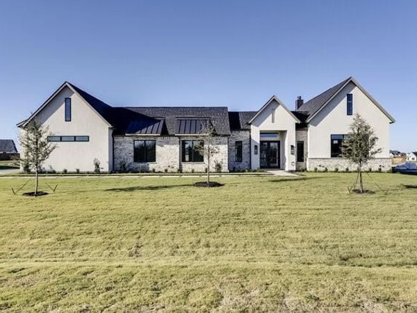 6241 McChesney, Midlothian, TX 76065