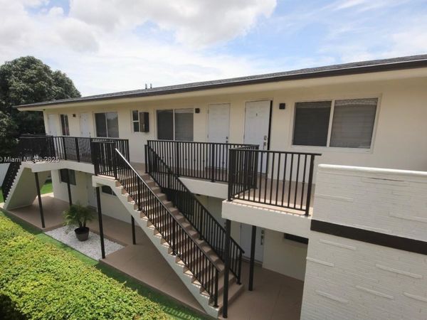 251 NW 57th Ave, Miami, FL 33126
