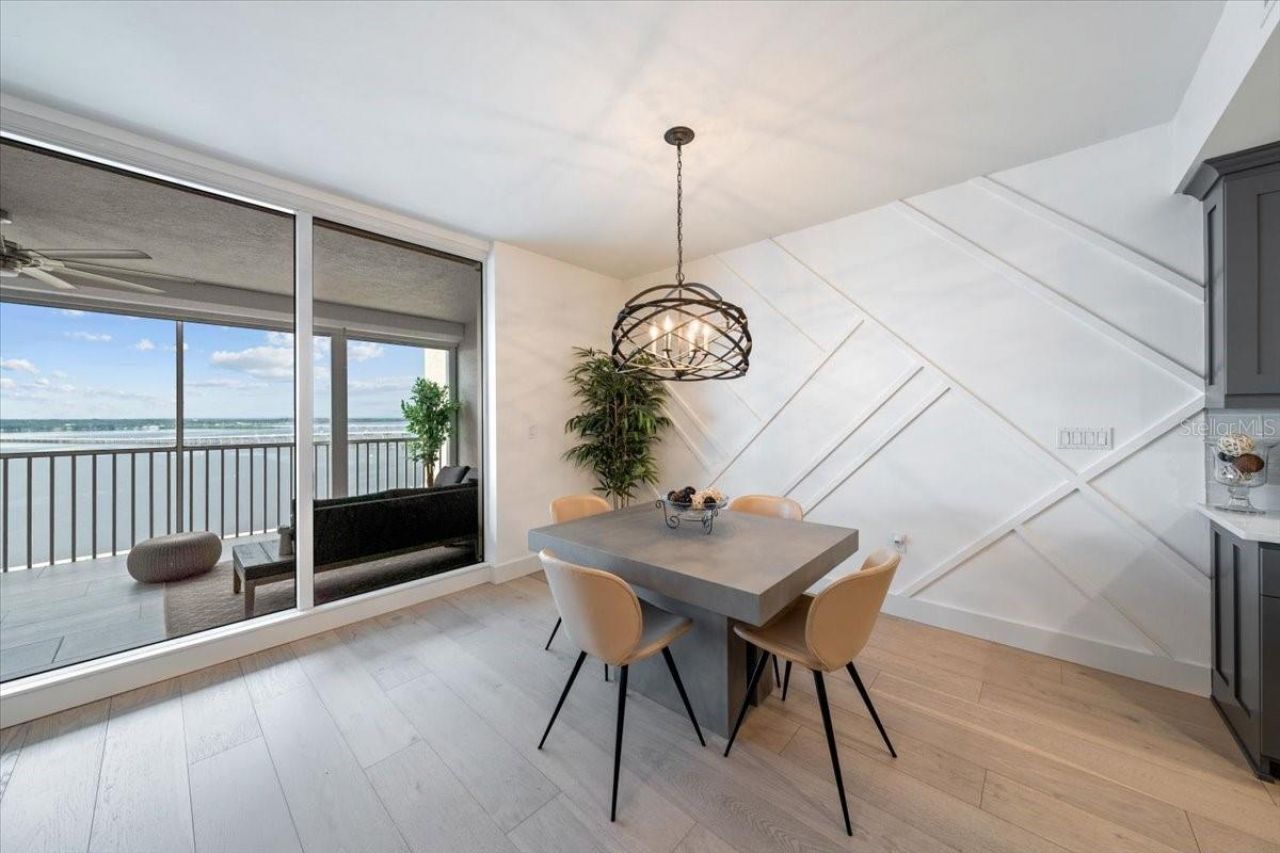 2104 W 1st Street, Unit 1402, Fort Myers, FL 33901 Photo