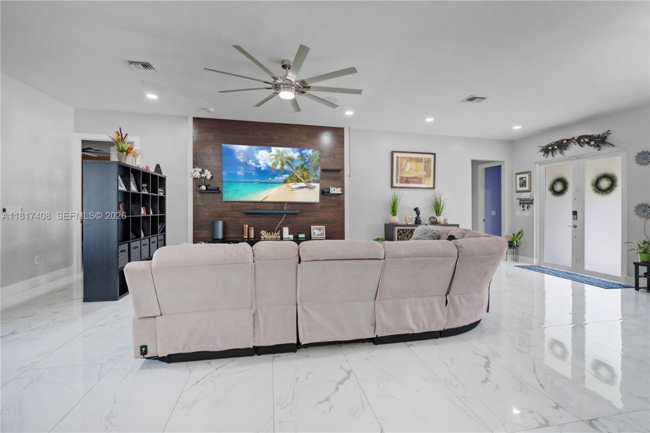 304 Bradley, , FL 33974 Photo