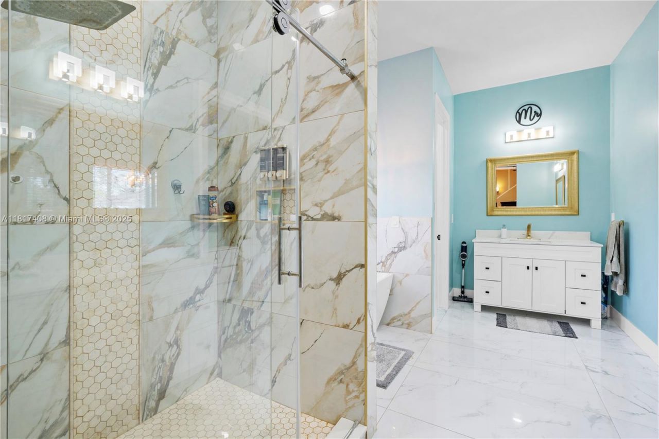 304 Bradley, , FL 33974 Photo