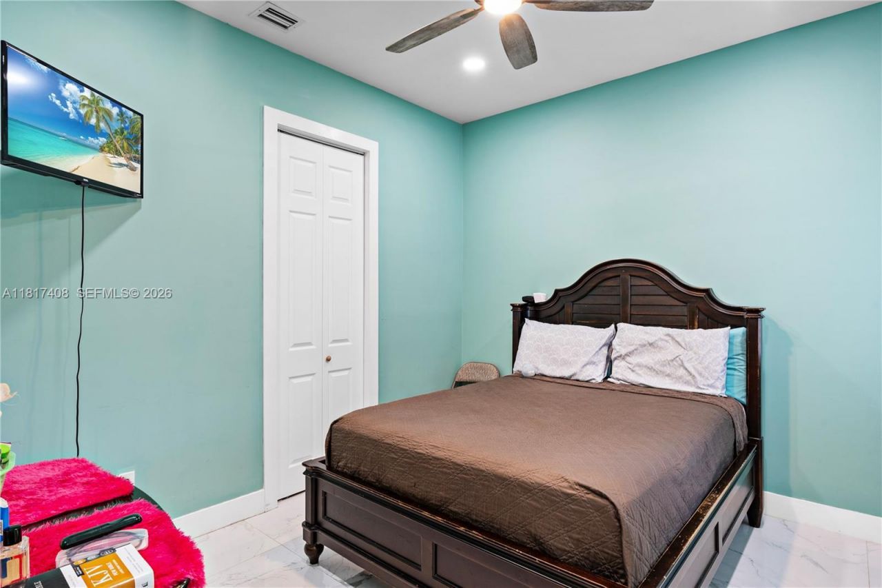 304 Bradley, , FL 33974 Photo