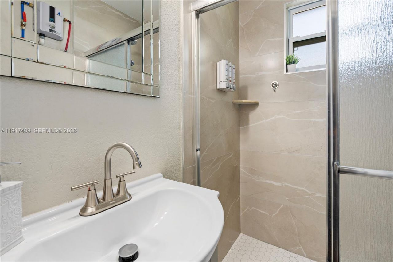 304 Bradley, , FL 33974 Photo