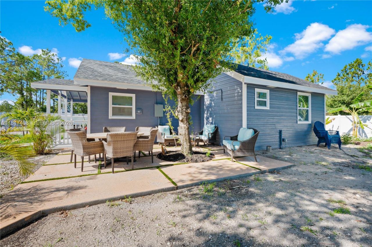 304 Bradley, , FL 33974 Photo