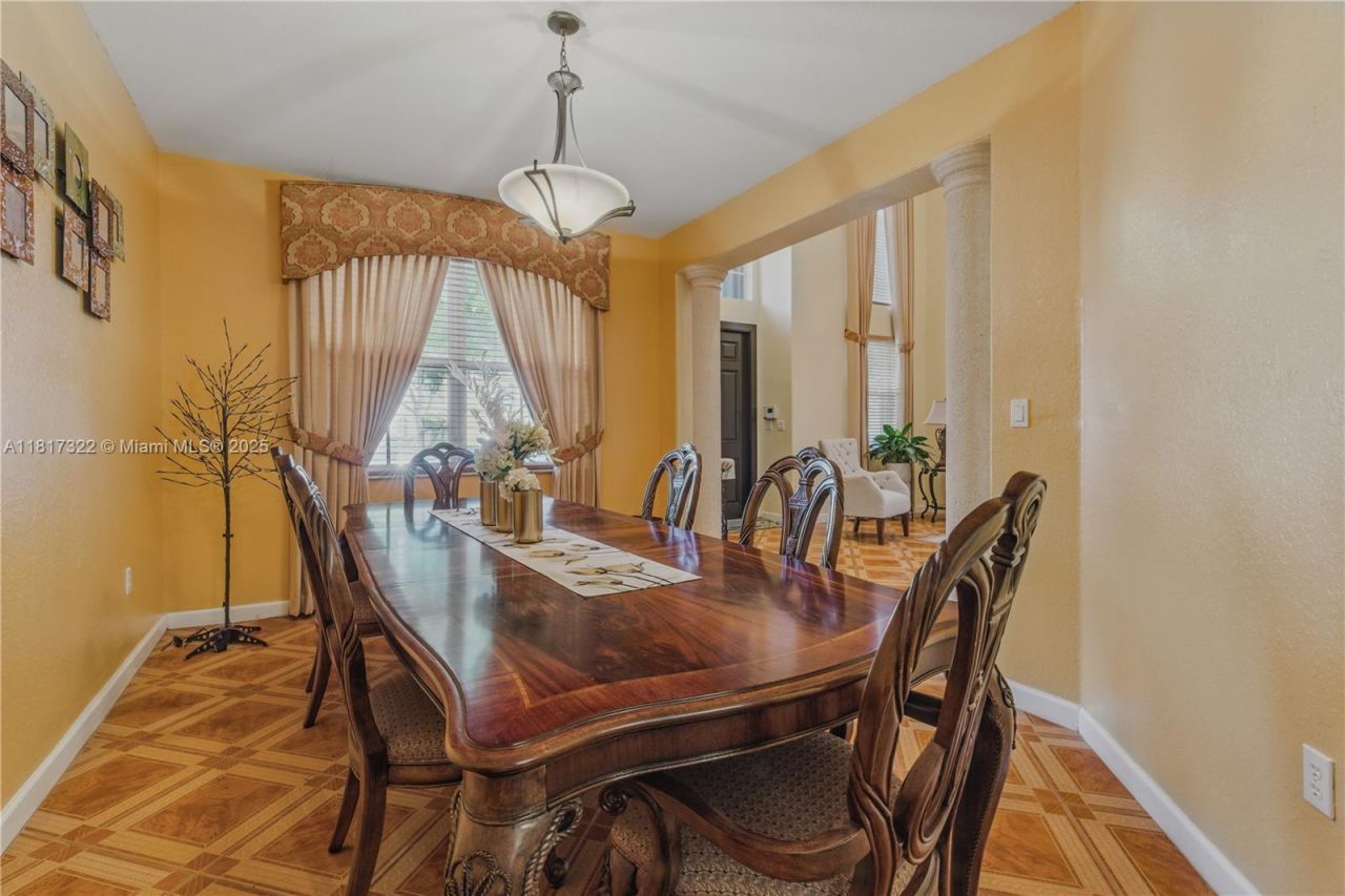 12251 SW 122nd Path, Miami, FL 33186 Photo