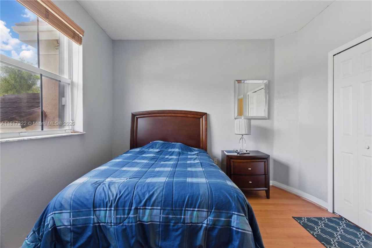 12251 SW 122nd Path, Miami, FL 33186 Photo