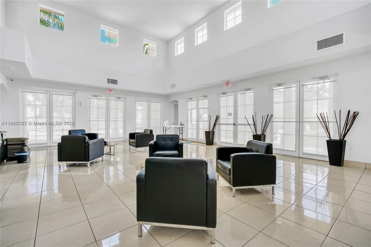 12251 SW 122nd Path, Miami, FL 33186 Photo