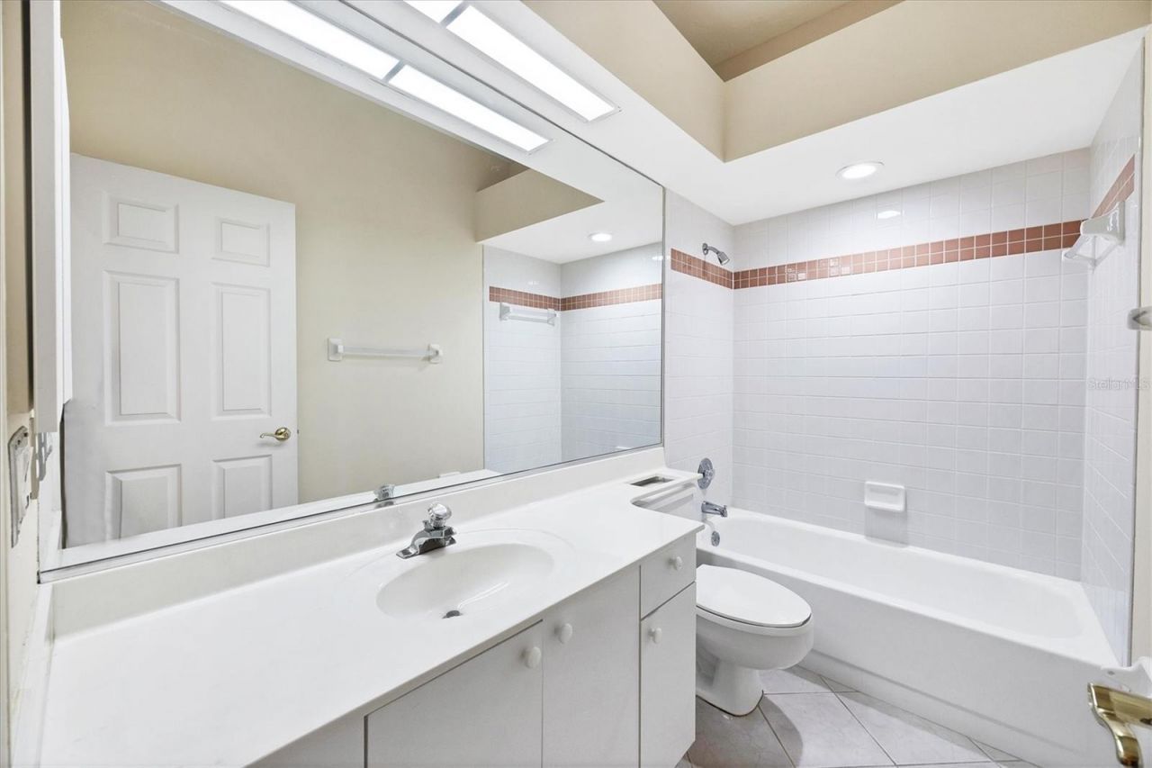 6222 Country Club Way, Sarasota, FL 34243 Photo