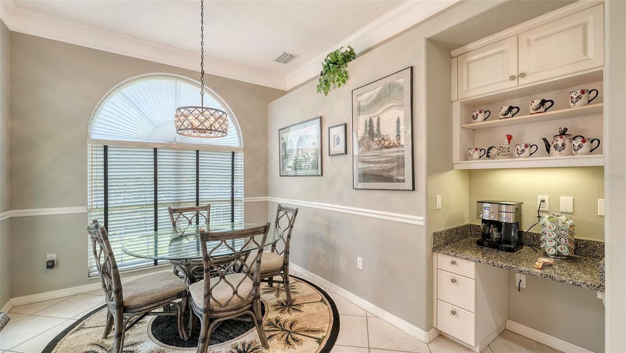 4612 4th Avenue E, Bradenton, FL 34208 Photo