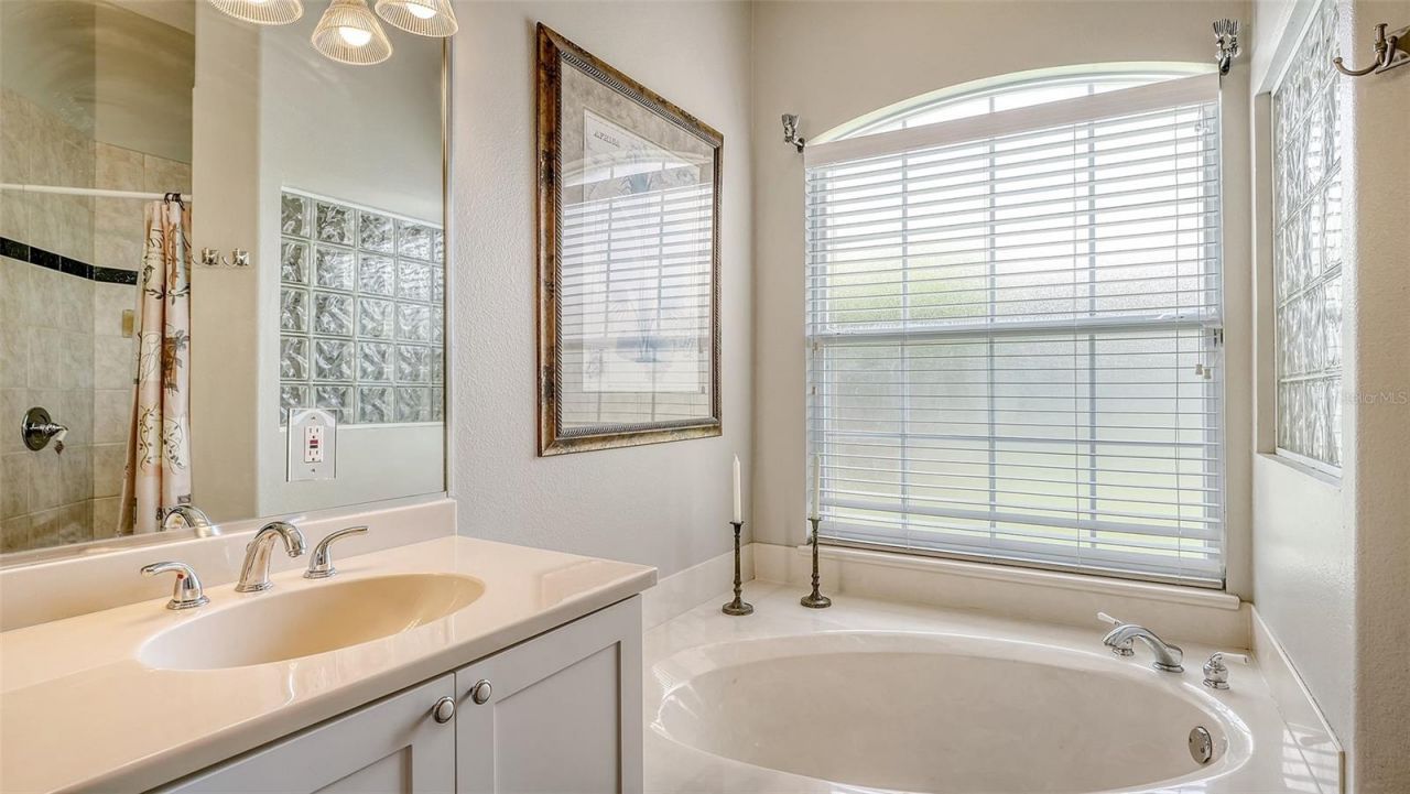 4612 4th Avenue E, Bradenton, FL 34208 Photo