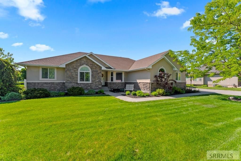 5555 S Veil Drive, Idaho Falls, ID 83406 Main Photo