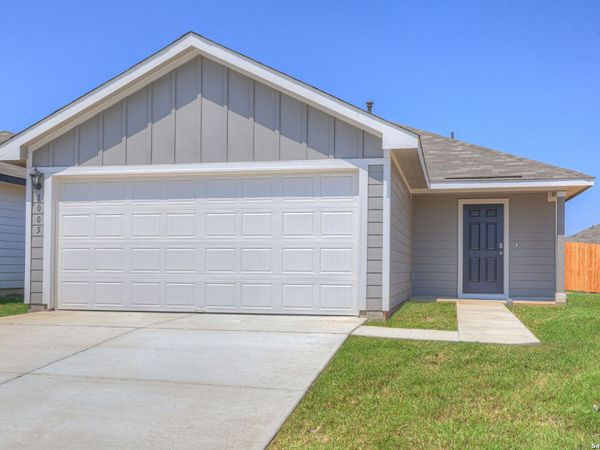 1005 SEEDLING LANE, Seguin, TX 78155