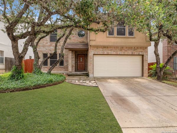 418 Diver, San Antonio, TX 78253