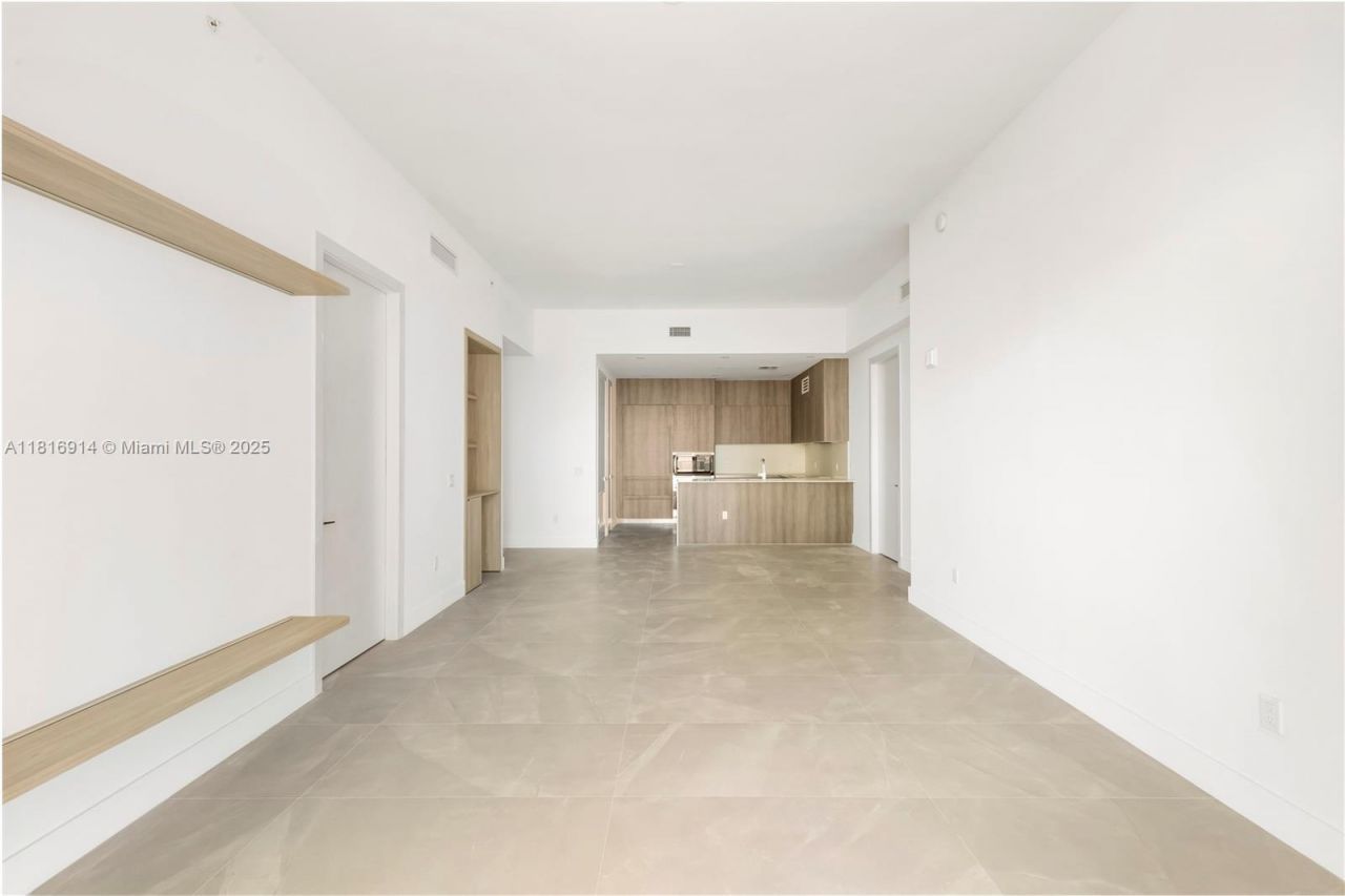 17550 Collins, Unit 1604, Sunny Isles Beach, FL 33160 Photo