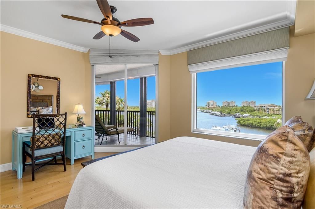 430 Cove Tower Dr, Unit 501, Naples, FL 34110 Photo