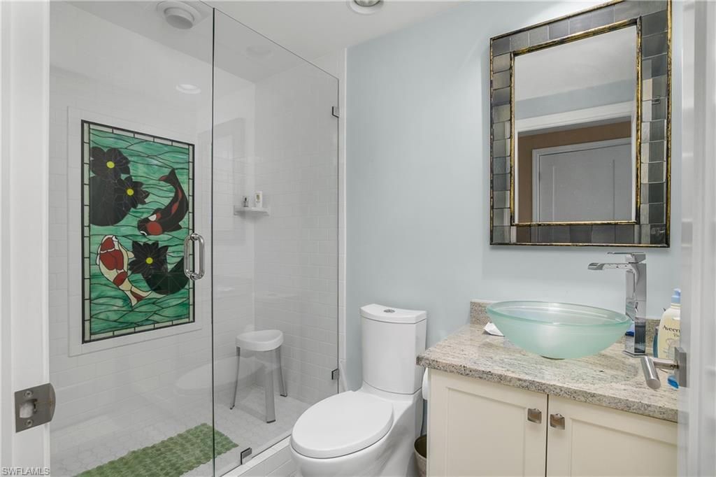 430 Cove Tower Dr, Unit 501, Naples, FL 34110 Photo