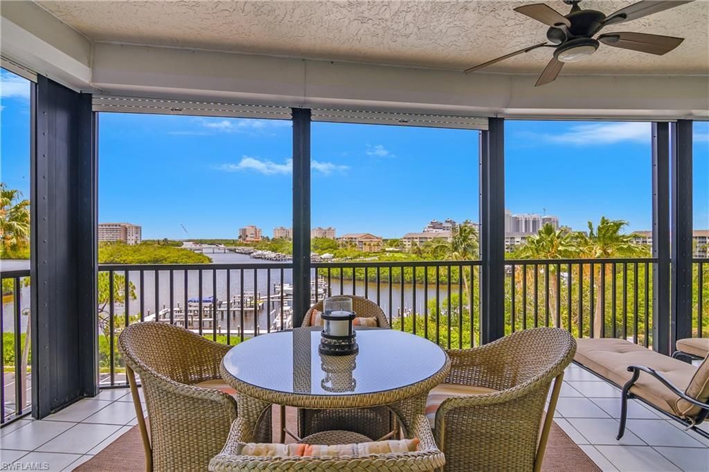 430 Cove Tower Dr, Unit 501, Naples, FL 34110 Photo