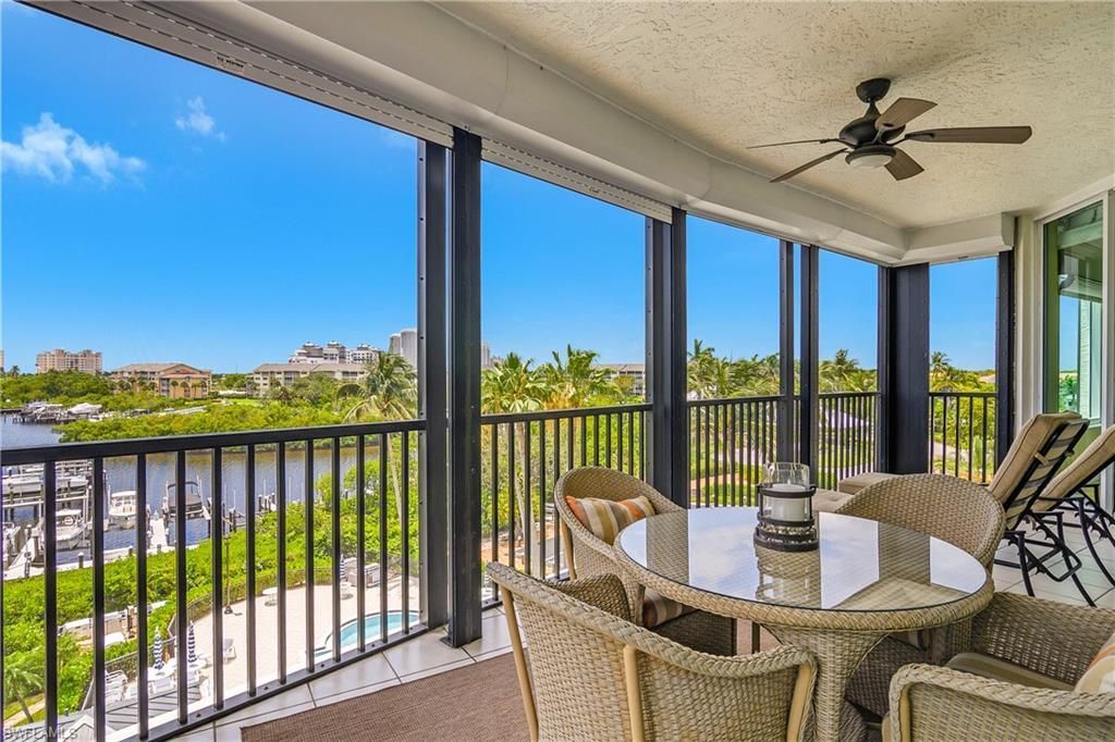 430 Cove Tower Dr, Unit 501, Naples, FL 34110 Photo