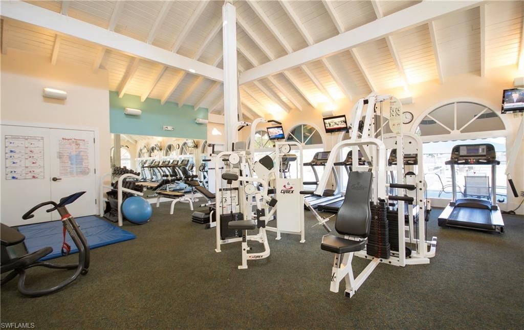 430 Cove Tower Dr, Unit 501, Naples, FL 34110 Photo