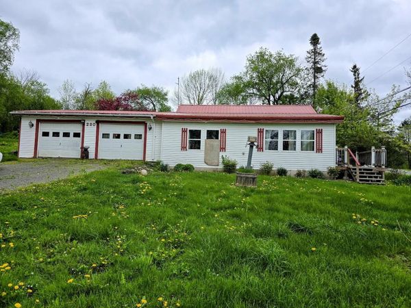 230 Todds Corner Road, Saint Albans, ME 04971