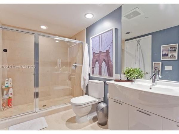 495 Brickell Ave, Unit 5104, Miami, FL 33131