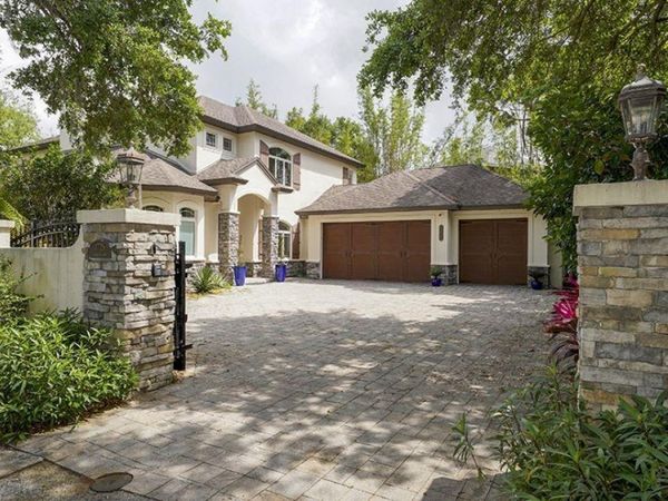 1725 BONITA COURT, SARASOTA, FL 34239