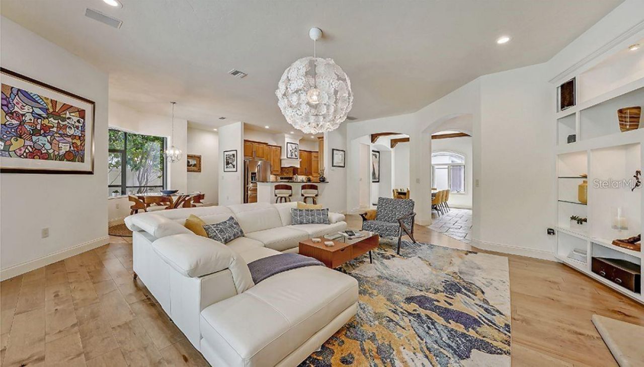 1725 Bonita Court, Sarasota, FL 34239 Photo