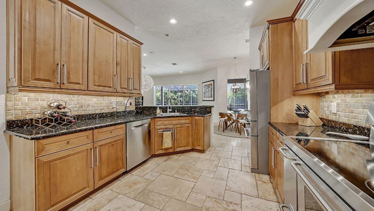 1725 Bonita Court, Sarasota, FL 34239 Photo