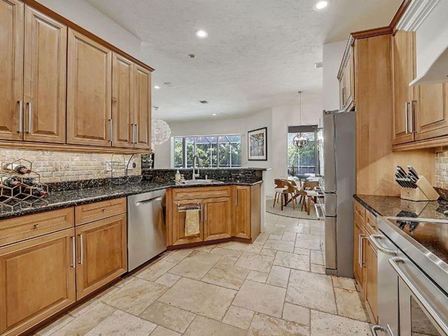 Property Image 24