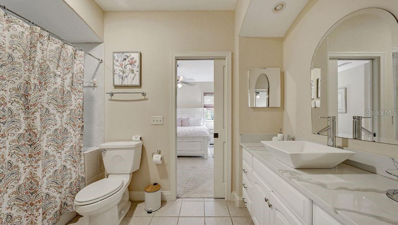 1725 Bonita Court, Sarasota, FL 34239 Photo