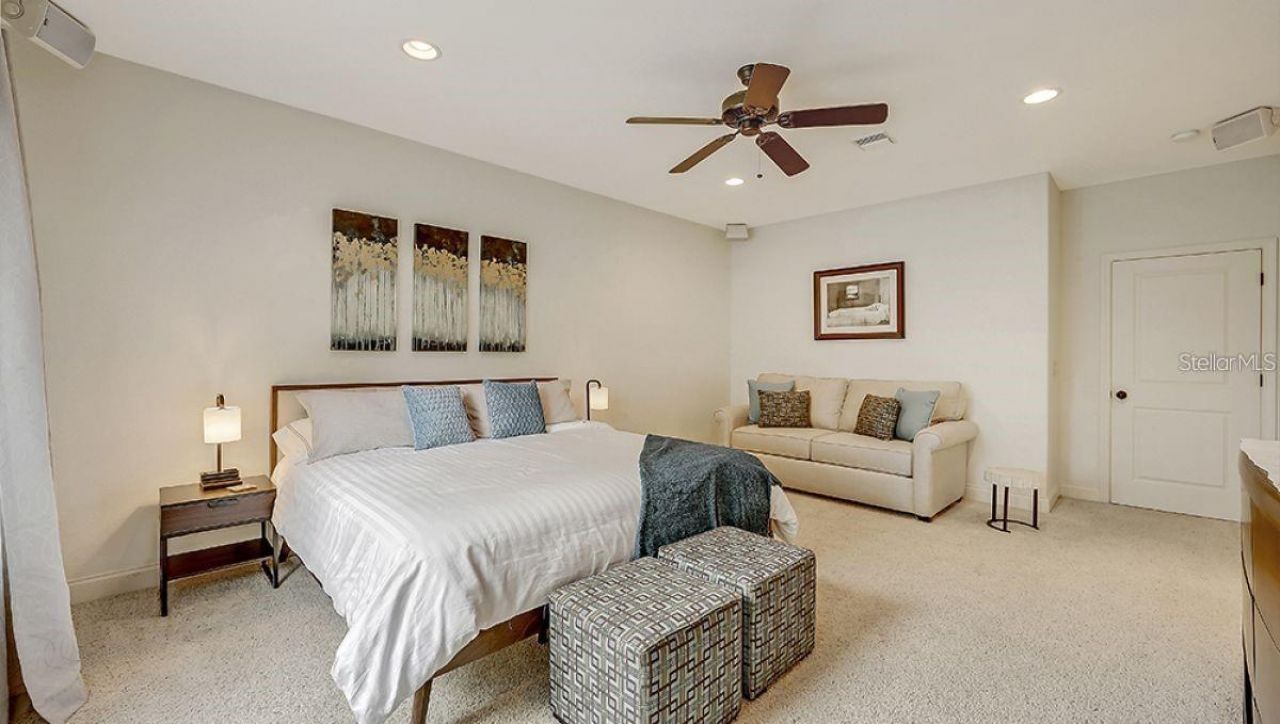 1725 Bonita Court, Sarasota, FL 34239 Photo