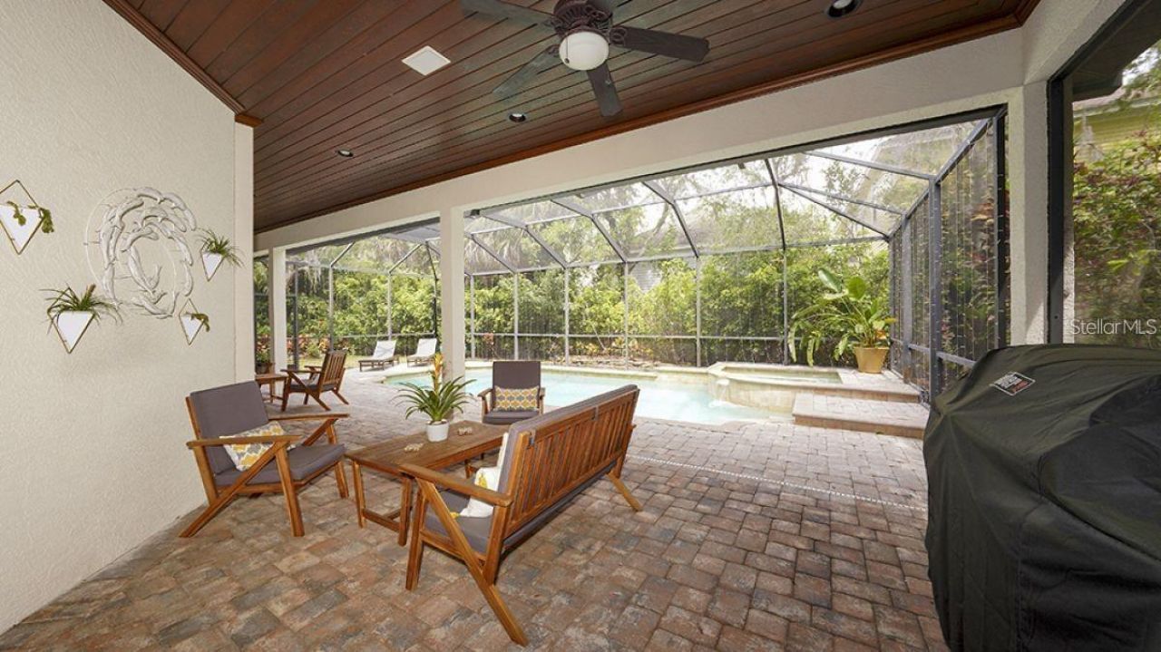 1725 Bonita Court, Sarasota, FL 34239 Photo