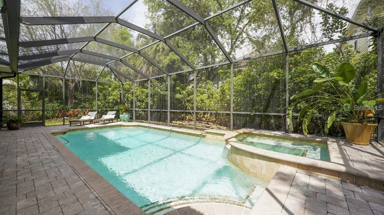 1725 Bonita Court, Sarasota, FL 34239 Photo
