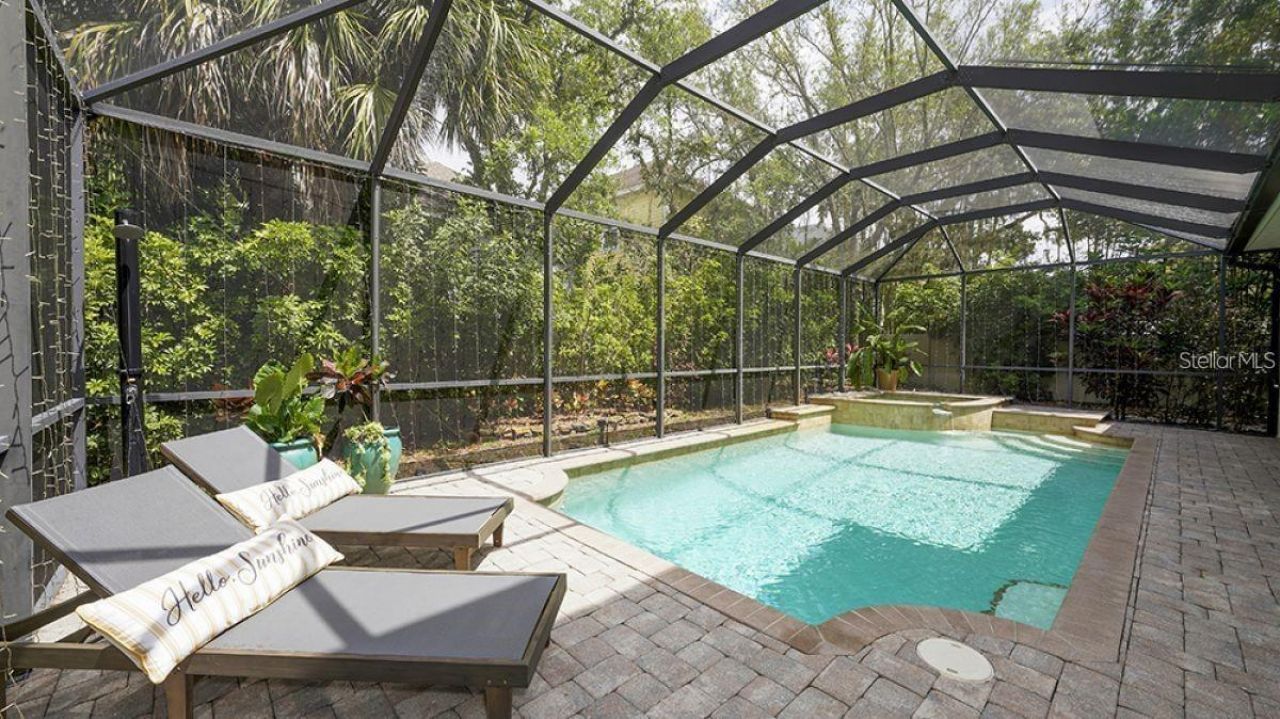 1725 Bonita Court, Sarasota, FL 34239 Photo