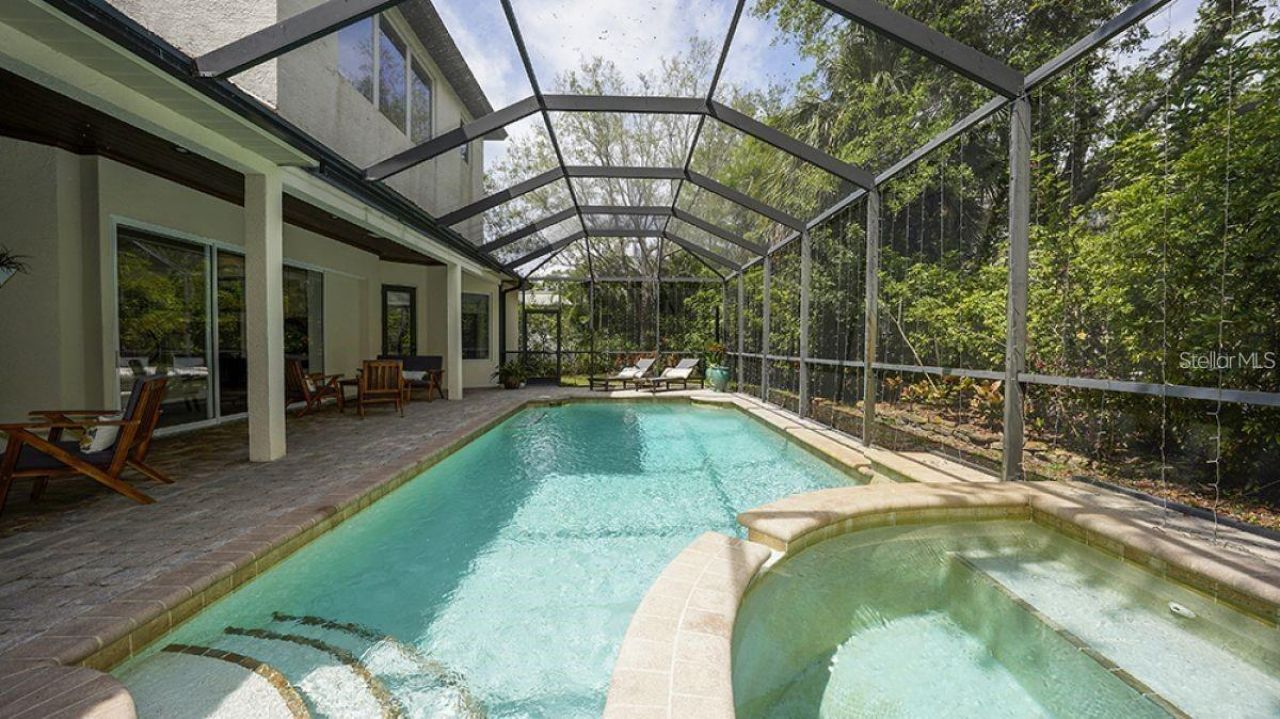 1725 Bonita Court, Sarasota, FL 34239 Photo